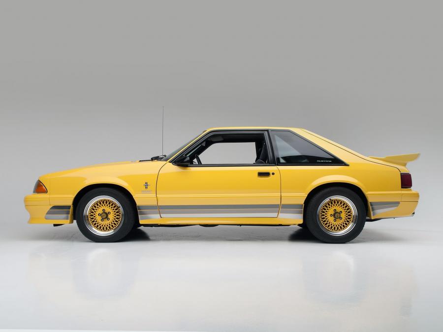  Saleen Ford Mustang 1988 года  (фото 3 из 4)
